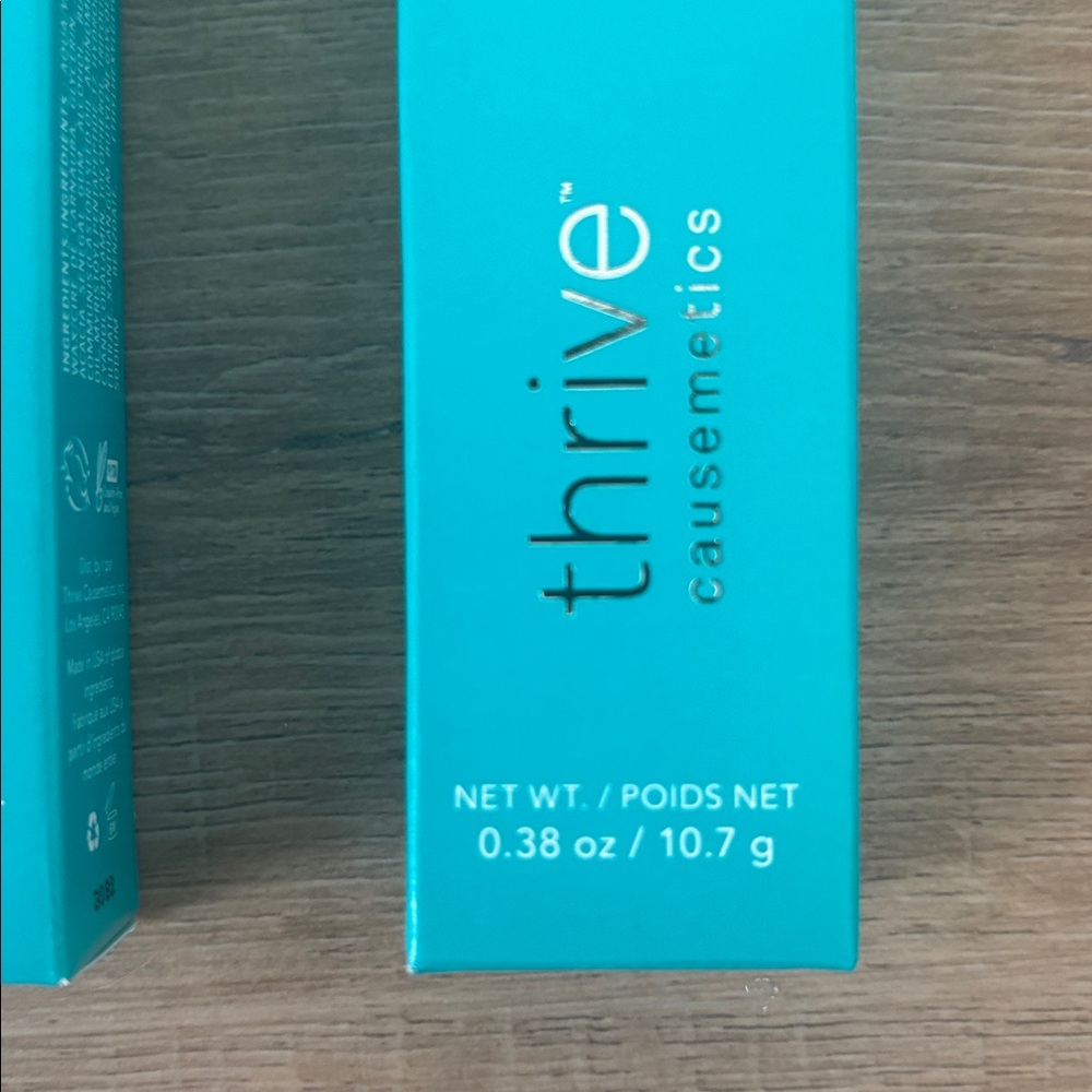 2 NIB Thrive Causemetics Brynn Mascara - Picture 4 of 4